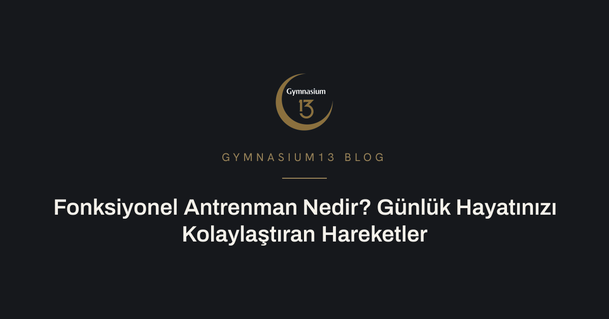 Bir kişi fonksiyonel bir antrenman hareketi yaparken