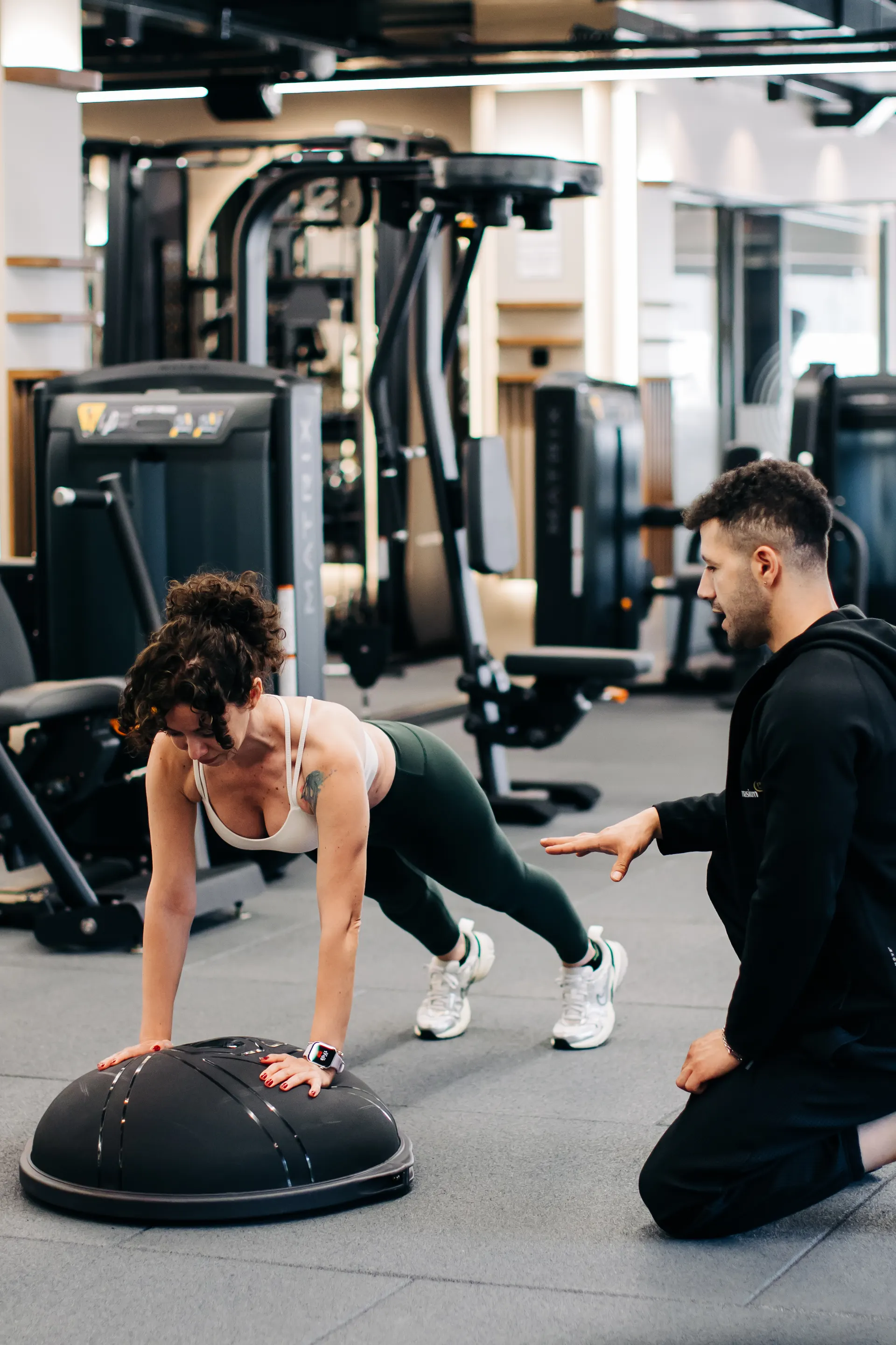Gymnasium13 Gayrettepe facility and premium training equipment