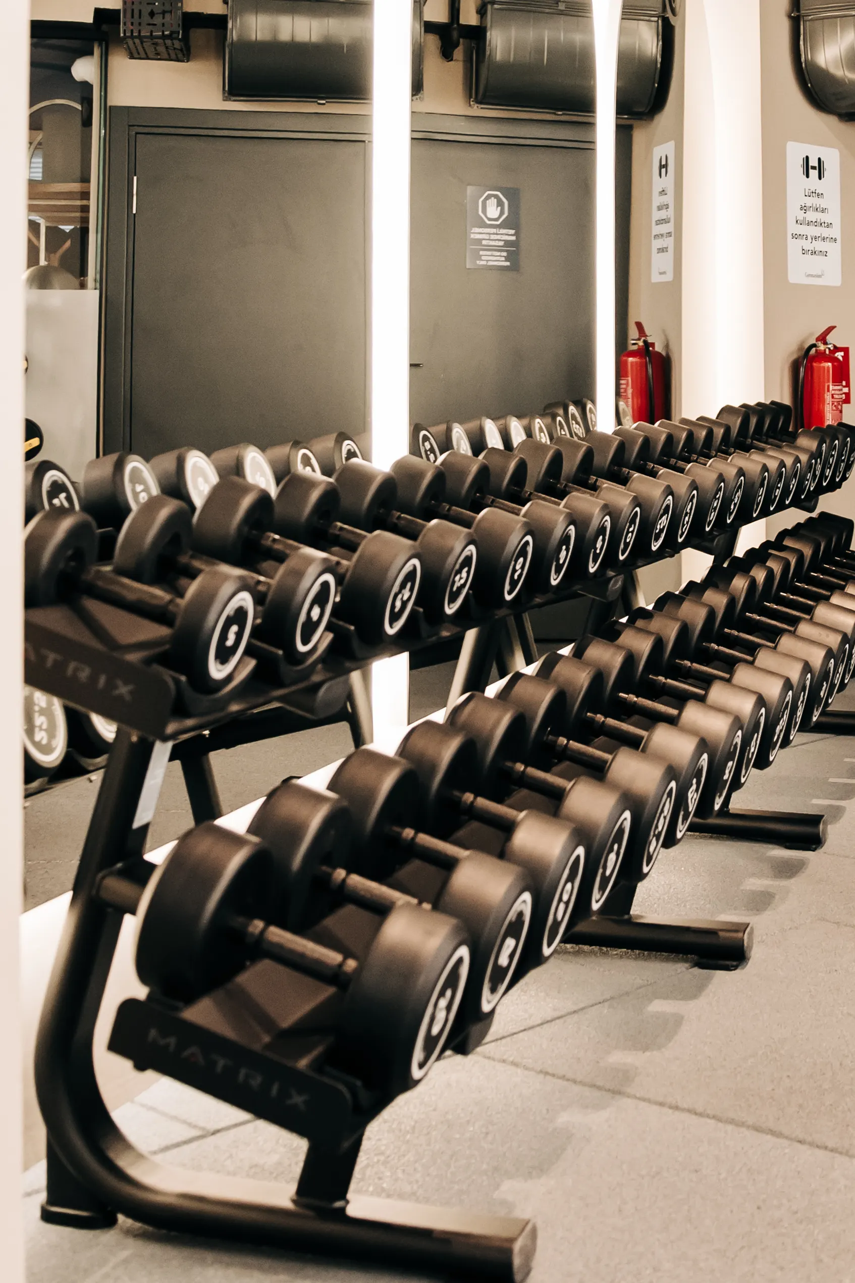 Gymnasium13 Gayrettepe facility and premium training equipment